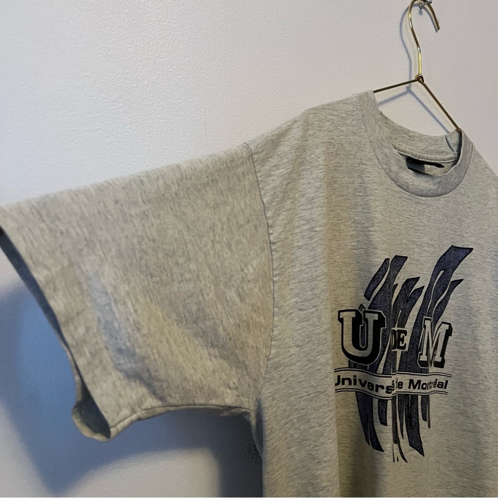 Vintage Single Stitch Université de Montréal U de M T-shirt‎ Size XL Distressed - Picture 4 of 9
